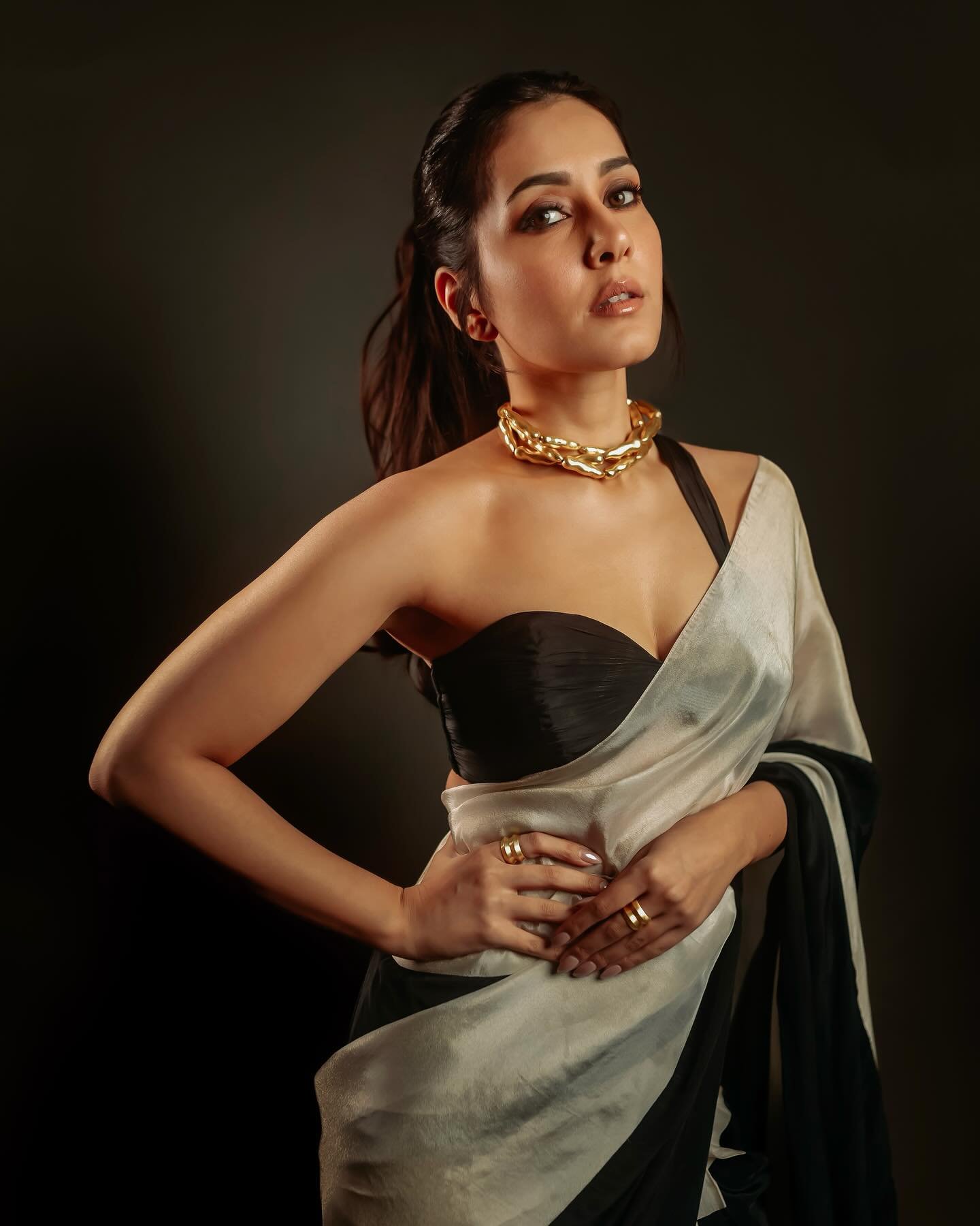 Raashi Khanna 