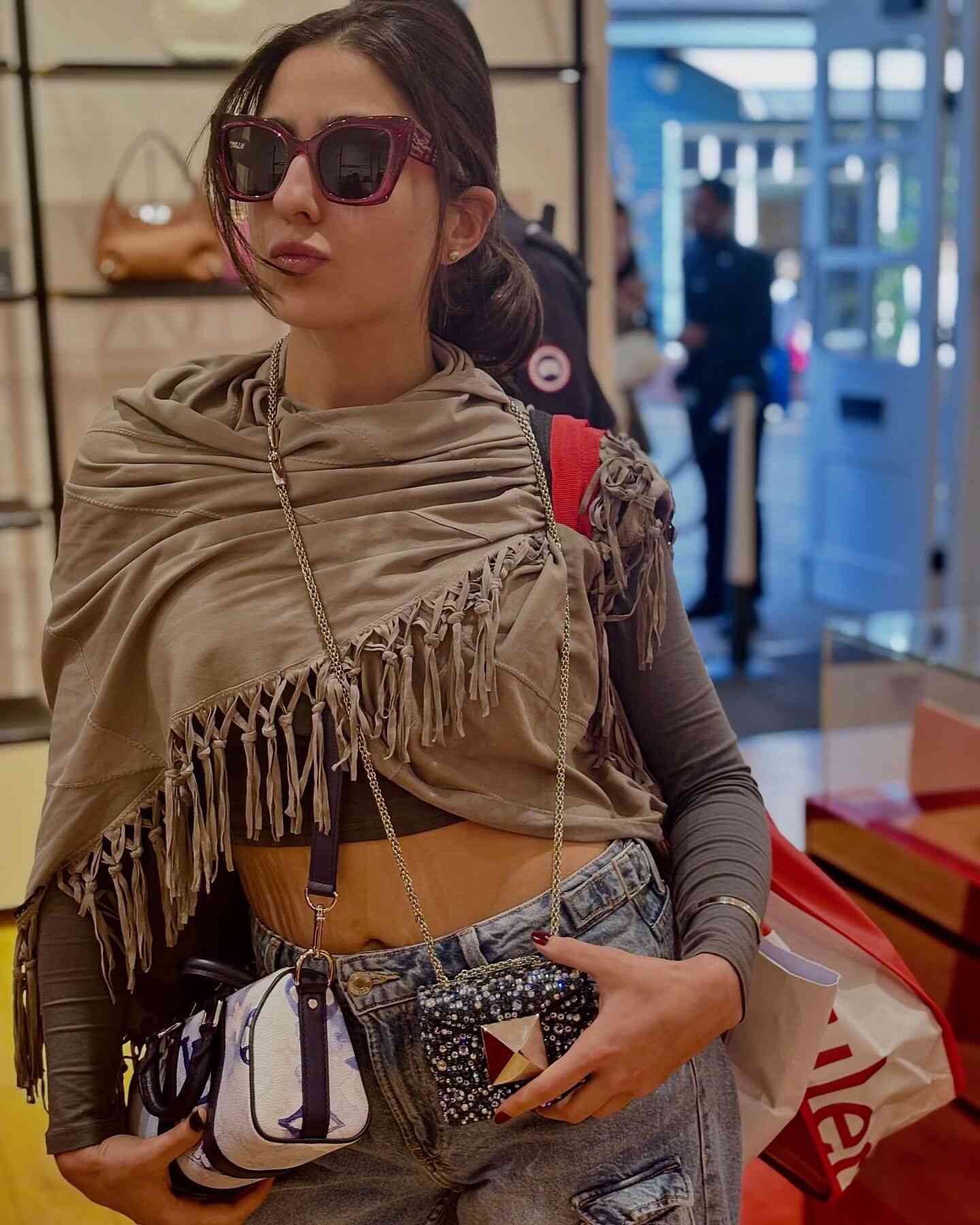sara ali khan