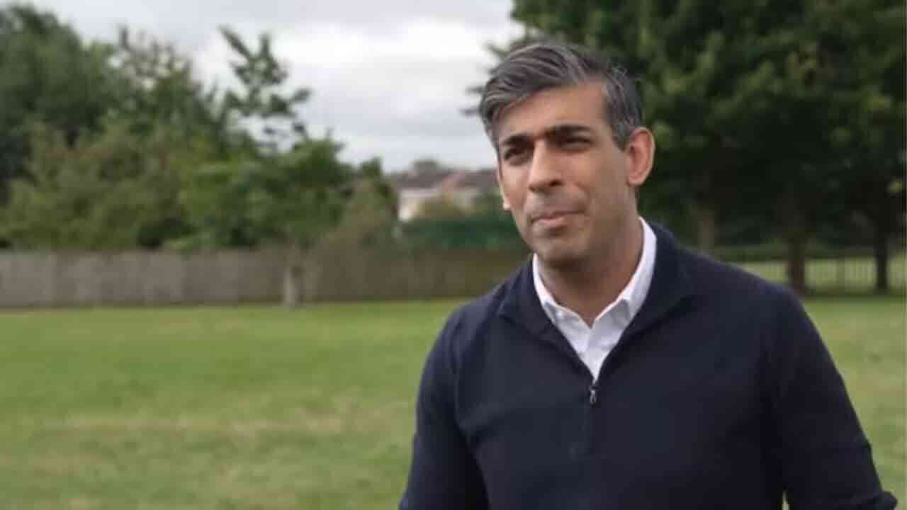 బ్రిటన్ ఎన్నికల్లో లేబర్ పార్టీ విజయం.. రిషి సునాక్ పరాభవం 