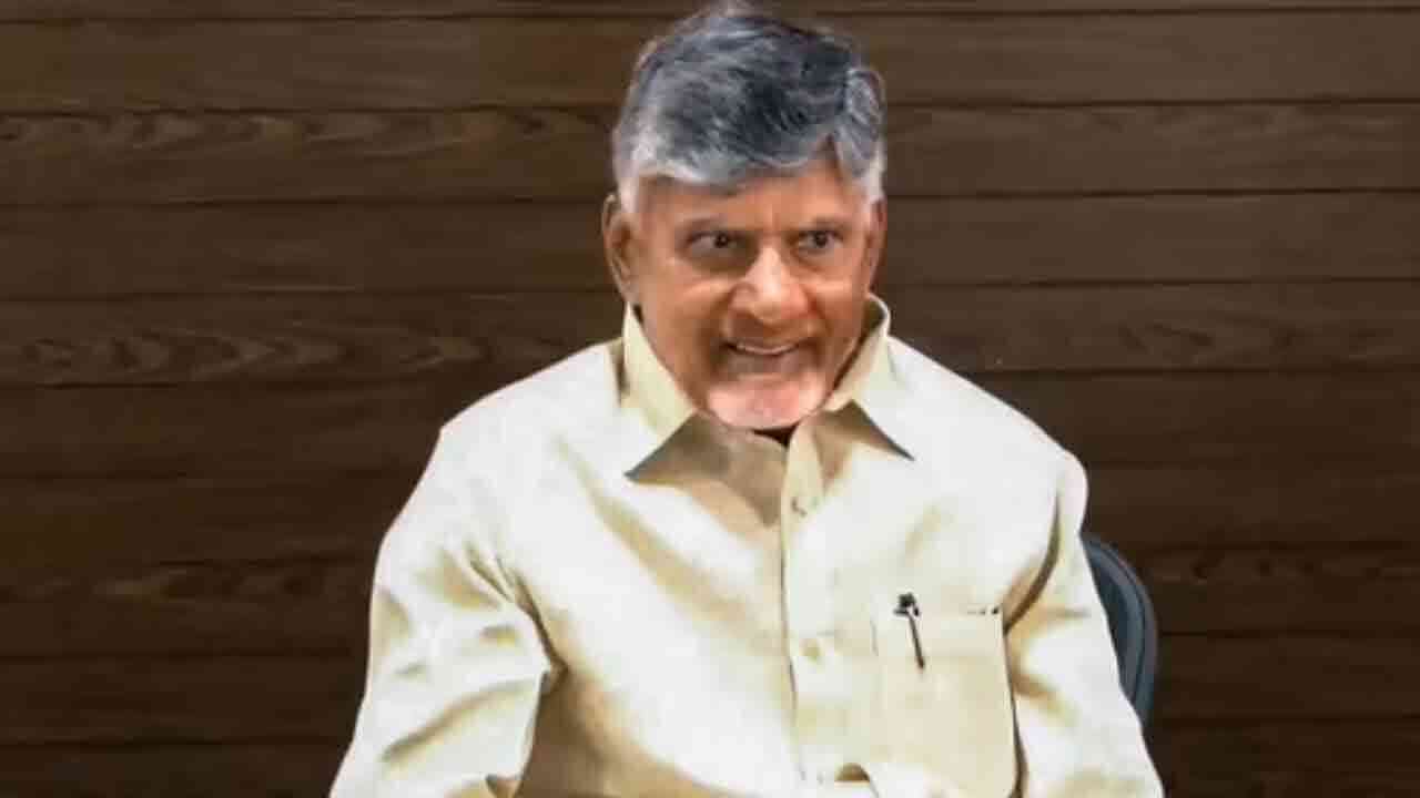 పథకాల పేర్లపై ఏపీ సీఎం చంద్రబాబు కీలక ఆదేశాలు