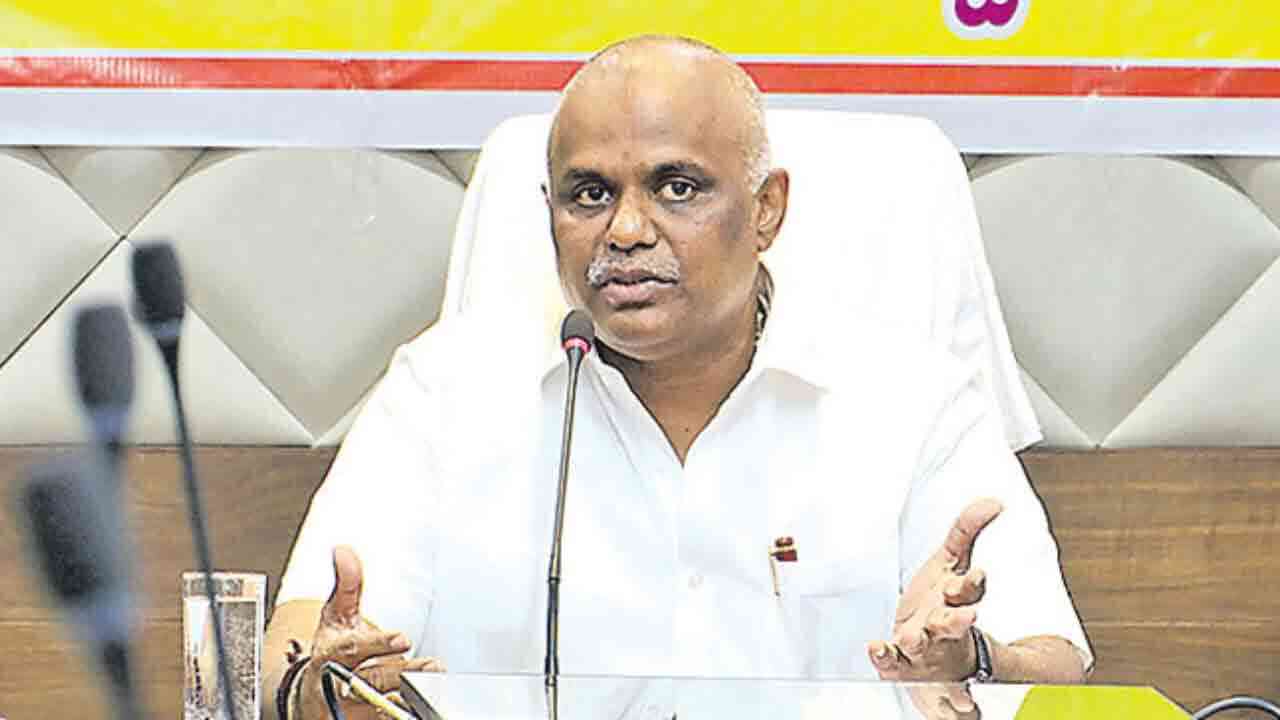 జగన్ స్పీకర్ కు లేఖ రాయడం విడ్డూరం.. ఎద్దేవా చేసిన మంత్రి అనగాని సత్యప్రసాద్ 