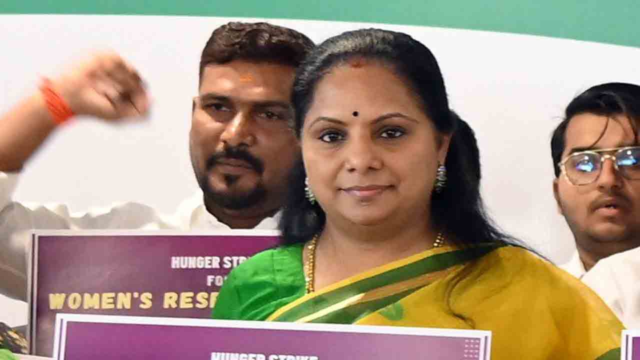 ﻿Kalvakuntla Kavitha | లిక్కర్ స్కాంకు తెలంగాణకు లింక్ పెట్టిన కల్వకుంట్ల కవిత.. 