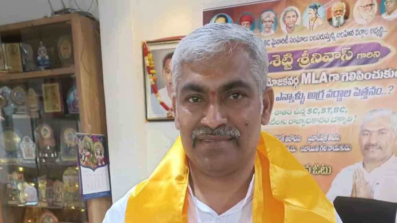 రాజకీయాల్లో పద్మశాలీల చైతన్యం.. సిరిసిల్లలో కేటీఆర్‌కు లగిశెట్టి శ్రీనివాస్ సవాల్