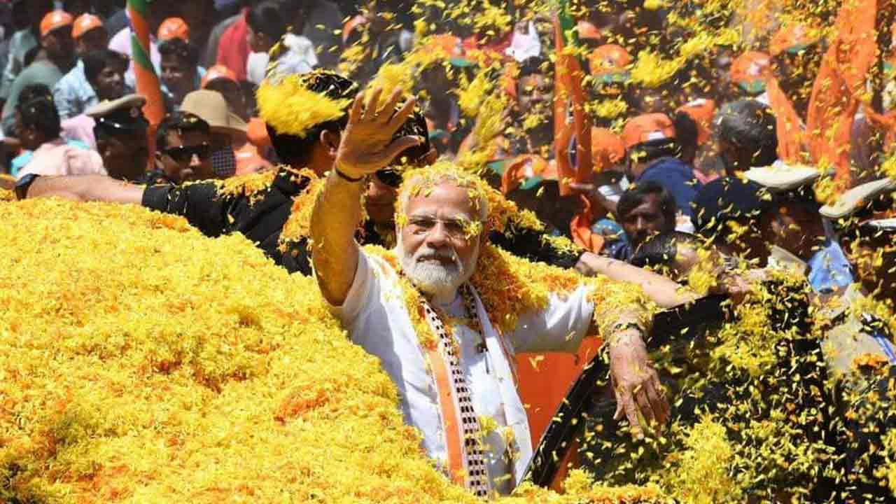 నాకు సమాధి కట్టాలని కాంగ్రెస్ కలలు కంటోంది.. ప్రధాని మోదీ సంచలన వ్యాఖ్యలు