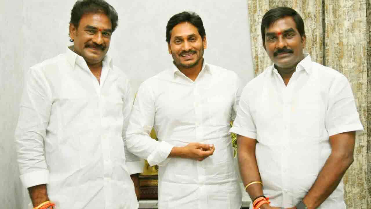 Ys Jagan : రేపు నెల్లూరుకు వైయస్ జగన్.. పిన్నెల్లితో జైలులో ములాఖత్ 