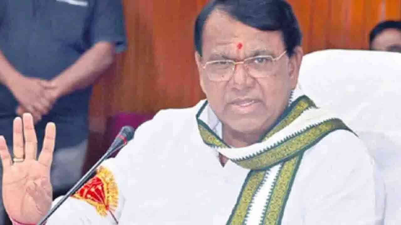 కాంగ్రెస్‌లోకి జంప్ అయ్యాక ప్రజల నుంచి తిట్లే తిట్లు.. రాజీనామా యోచనలో  మాజీ సభాపతి