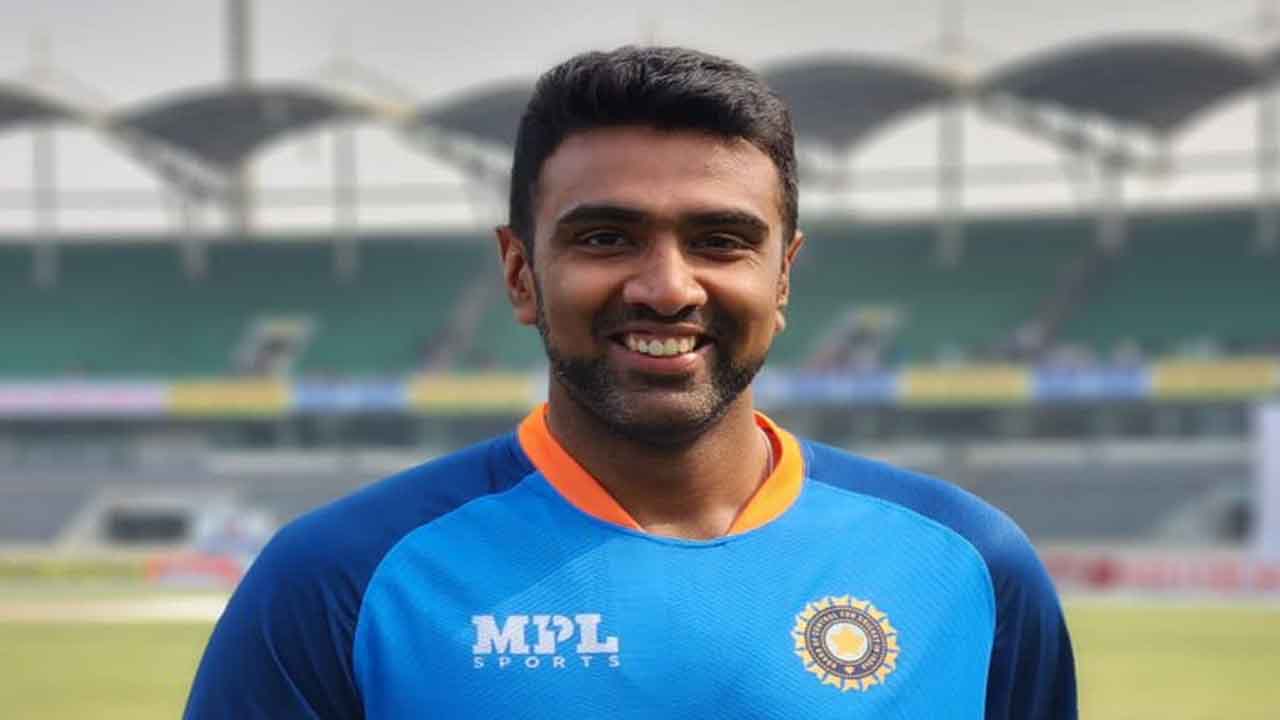 ﻿ఐసీసీ టెస్టు ర్యాంకింగ్స్‌లో టాప్‌ ర్యాంక్‌కు రవిచంద్రన్ అశ్విన్