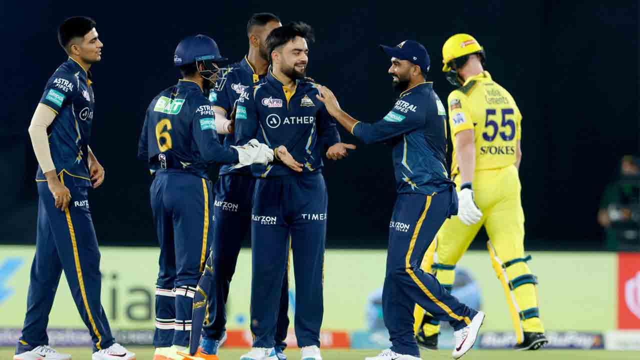 ﻿గుజరాత్‌ గర్జన.. తొలి పోరులో చెన్నైపై జయభేరి.. అట్టహాసంగా ఐపీఎల్‌-16వ సీజన్‌ షురూ