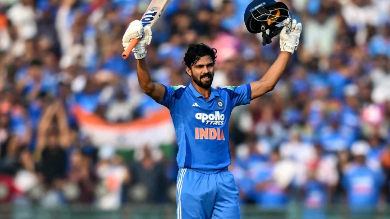 చరిత్ర సృష్టించిన రుతురాజ్