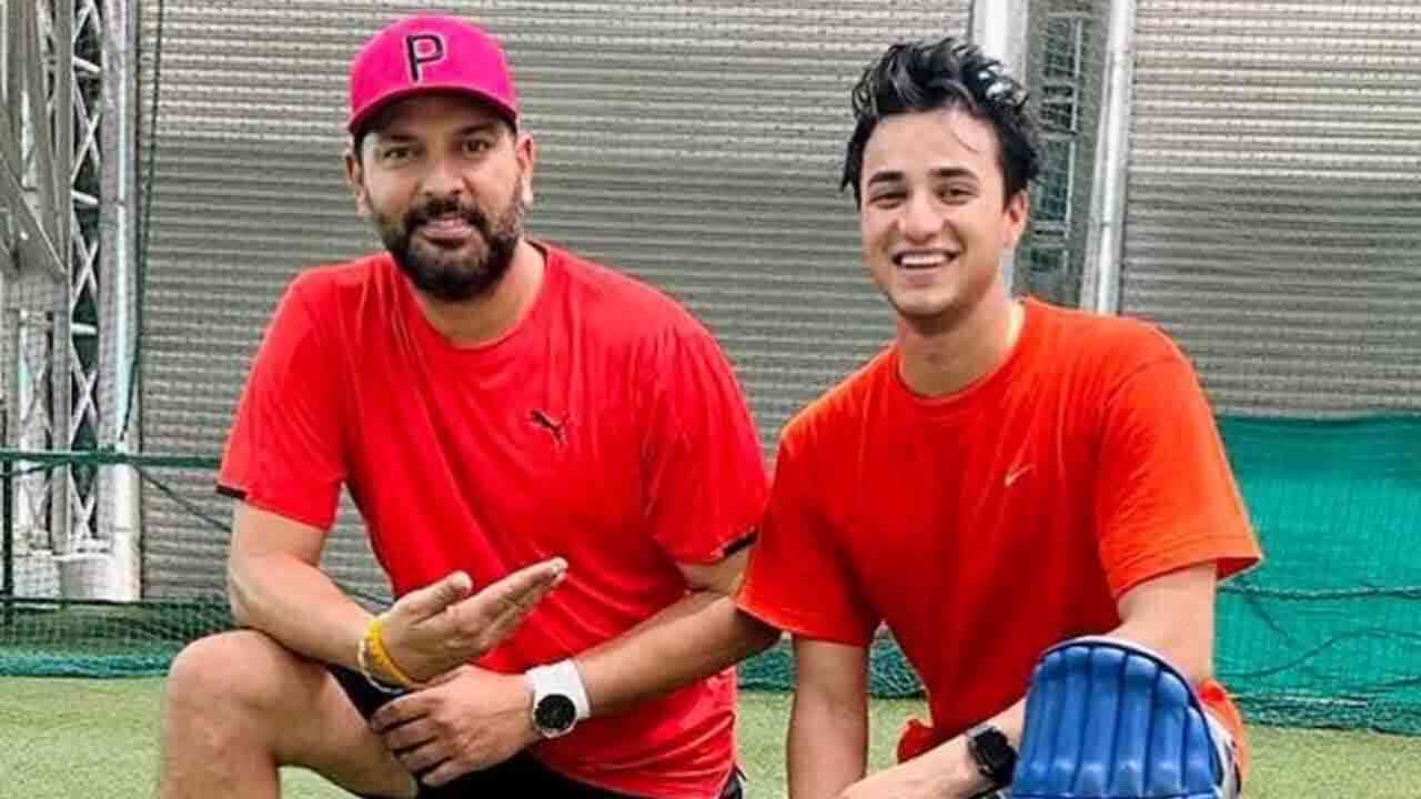 Yuvraj Singh Abhishek Sharma | ట్రెండింగ్‌లో యువరాజ్ అభిషేక్ శర్మ.. కారణం అదేనా..
