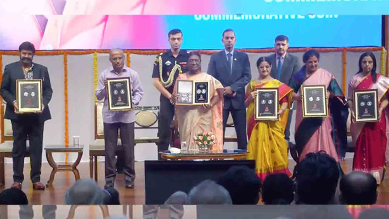 ﻿NTR 100 Coin | నటరత్న ఎన్టీఆర్ రూ.100 నాణెం విడుదల.. కృష్ణుడు అంటే ఆయనేనన్న రాష్ట్రపతి ముర్ము