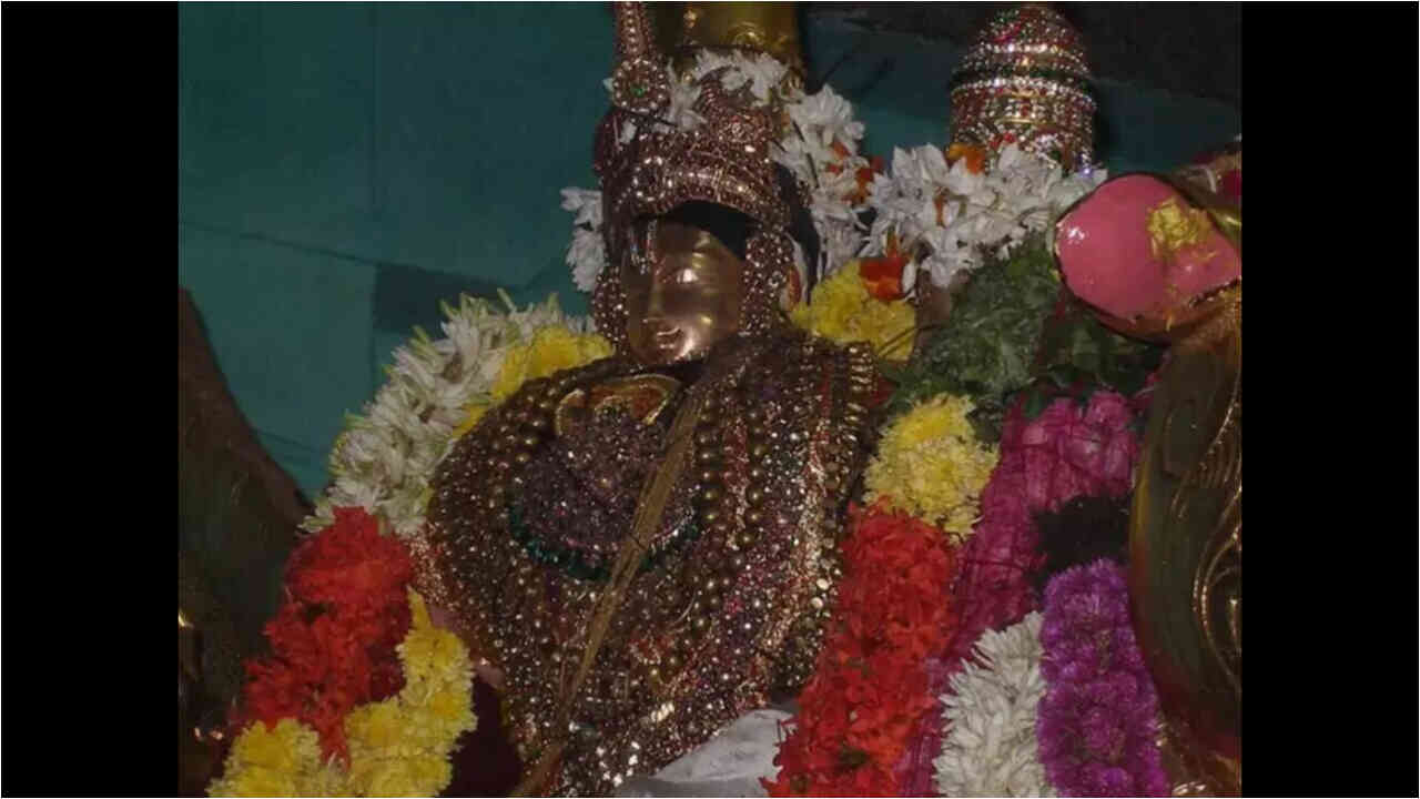 అత్యంత శక్తివంతమైన నరసింహ స్వామి క్షేత్రం ఇదే..ఏడాదికి ఒక్కసారి మాత్రమే దర్శనం..